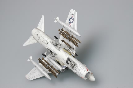 HobbyBoss 87209, Escala 1:72,  - Model Airplane Plastic reseña y precio